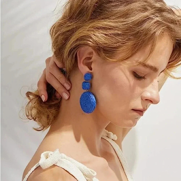 🎈4 LISTINGS FOR $20!! Raffia Drop Earrings | blue dangle round earrings - Picture 3 of 7